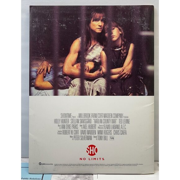 Harlan County Movie Press Kit Showtime War 2000 Holly Hunter Stellan Skarsgard - Picture 3 of 9
